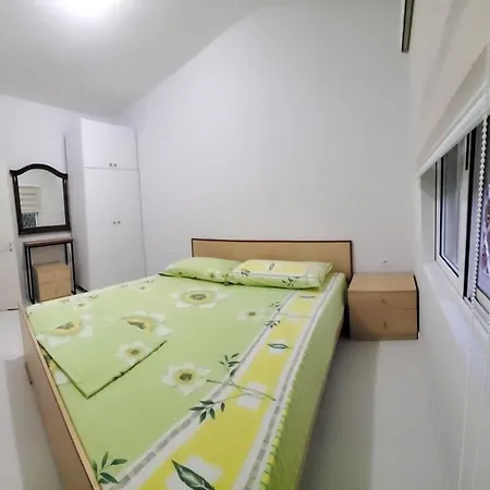Vila 56